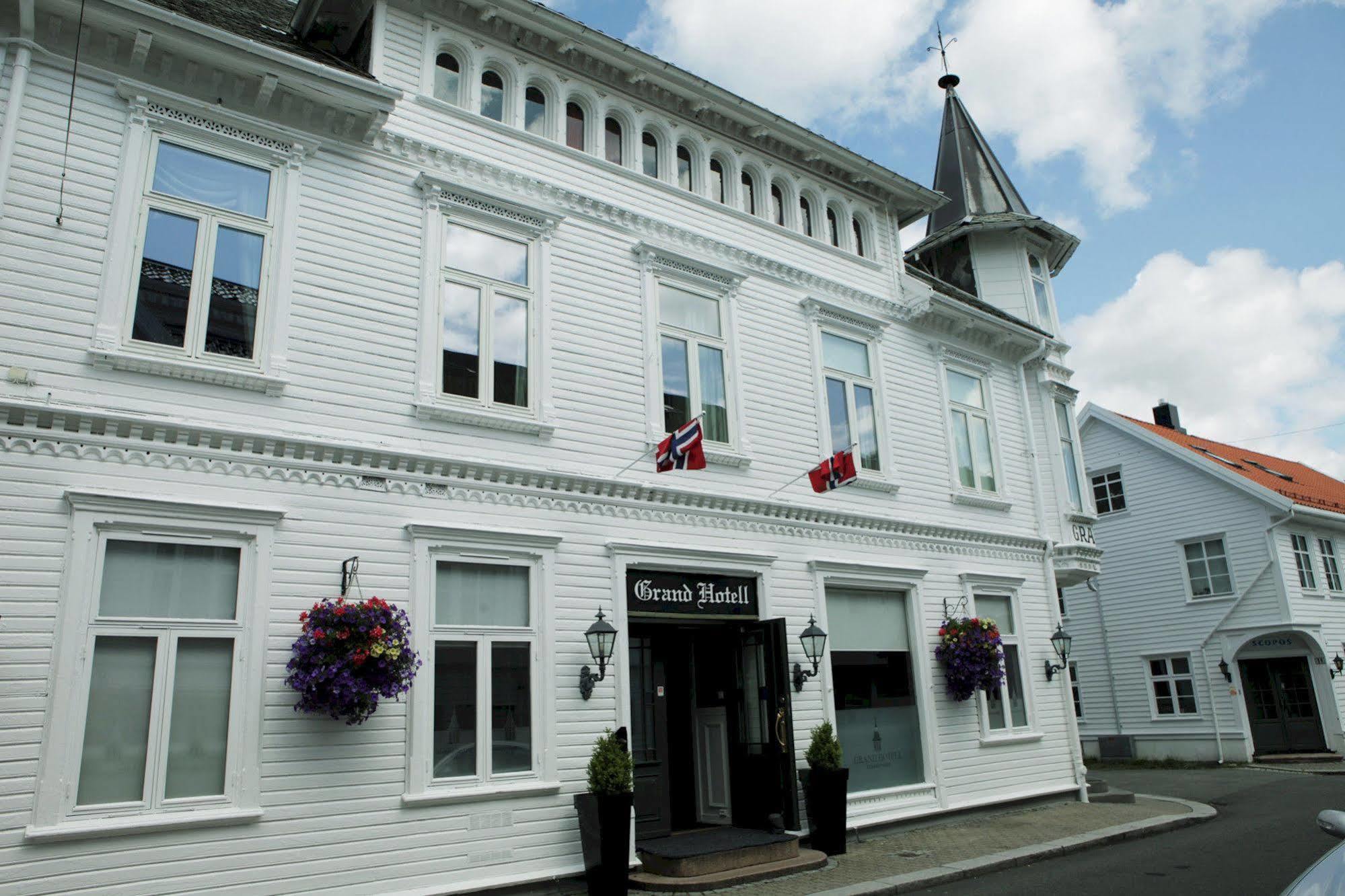 Grand Hotel Flekkefjord Exterior photo